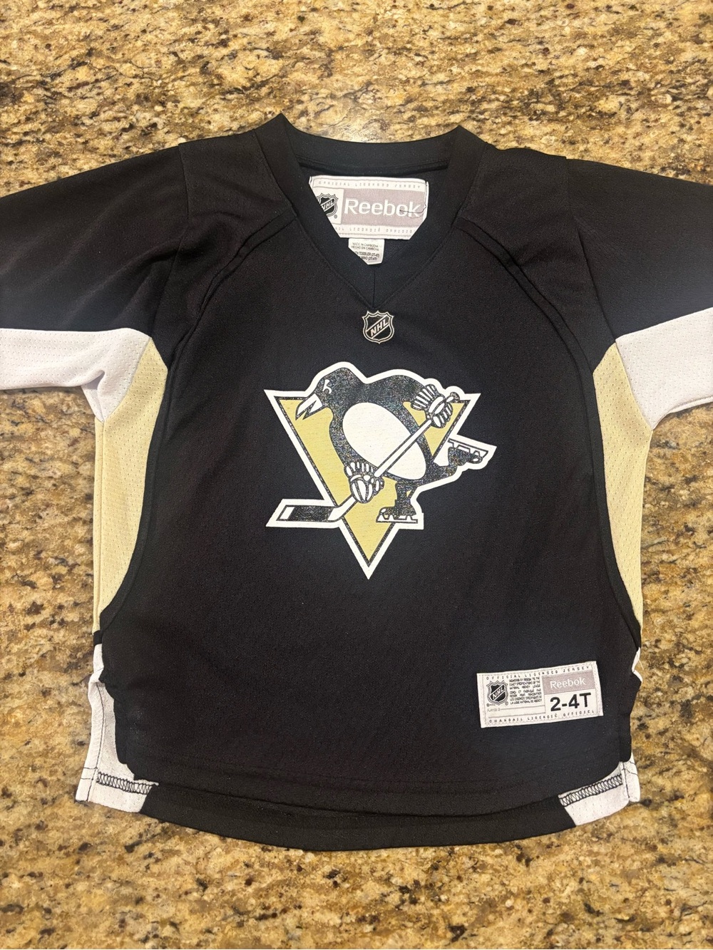 Reebok Pittsburgh Penguins Black Logo Hockey Jersey 2T-4T
